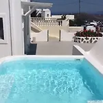Ayoba Santorini *