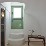 آيوبا سانتوريني
