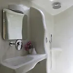 Ayoba Santorini *