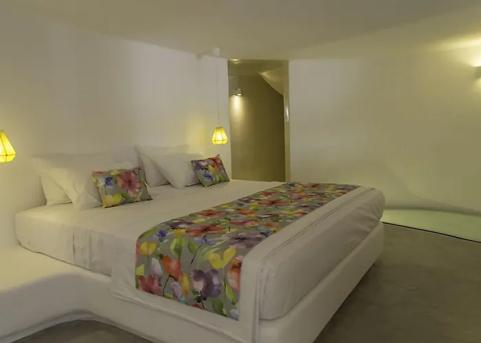 آيوبا سانتوريني شقة *