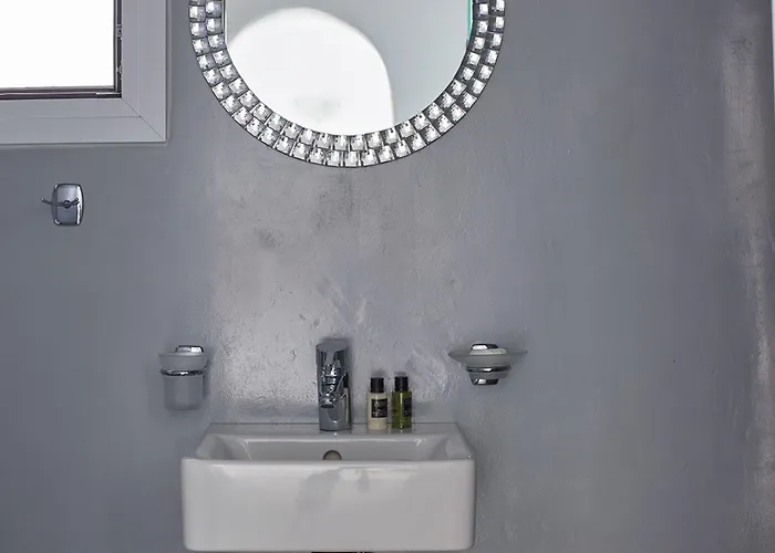 آيوبا سانتوريني شقة