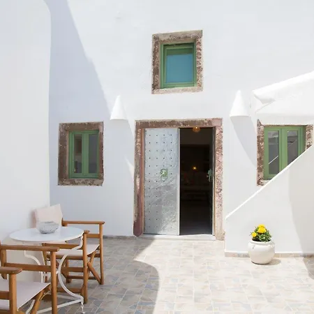 Ayoba Santorini