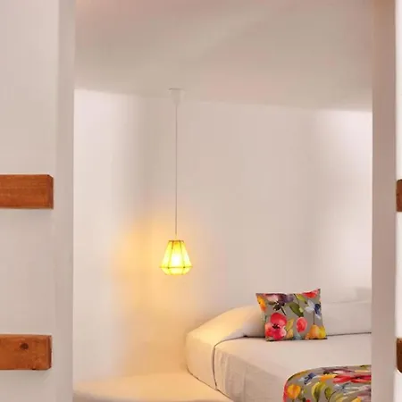 Ayoba Santorini