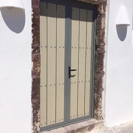 아파트 아요바 산토리니 이메로비글리